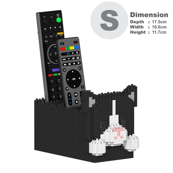 Jekca Tuxedo Cat Remote Control Rack 01S